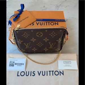 🛑SOLD Louis Vuitton Mono-Mini Pochette MIF🇫🇷